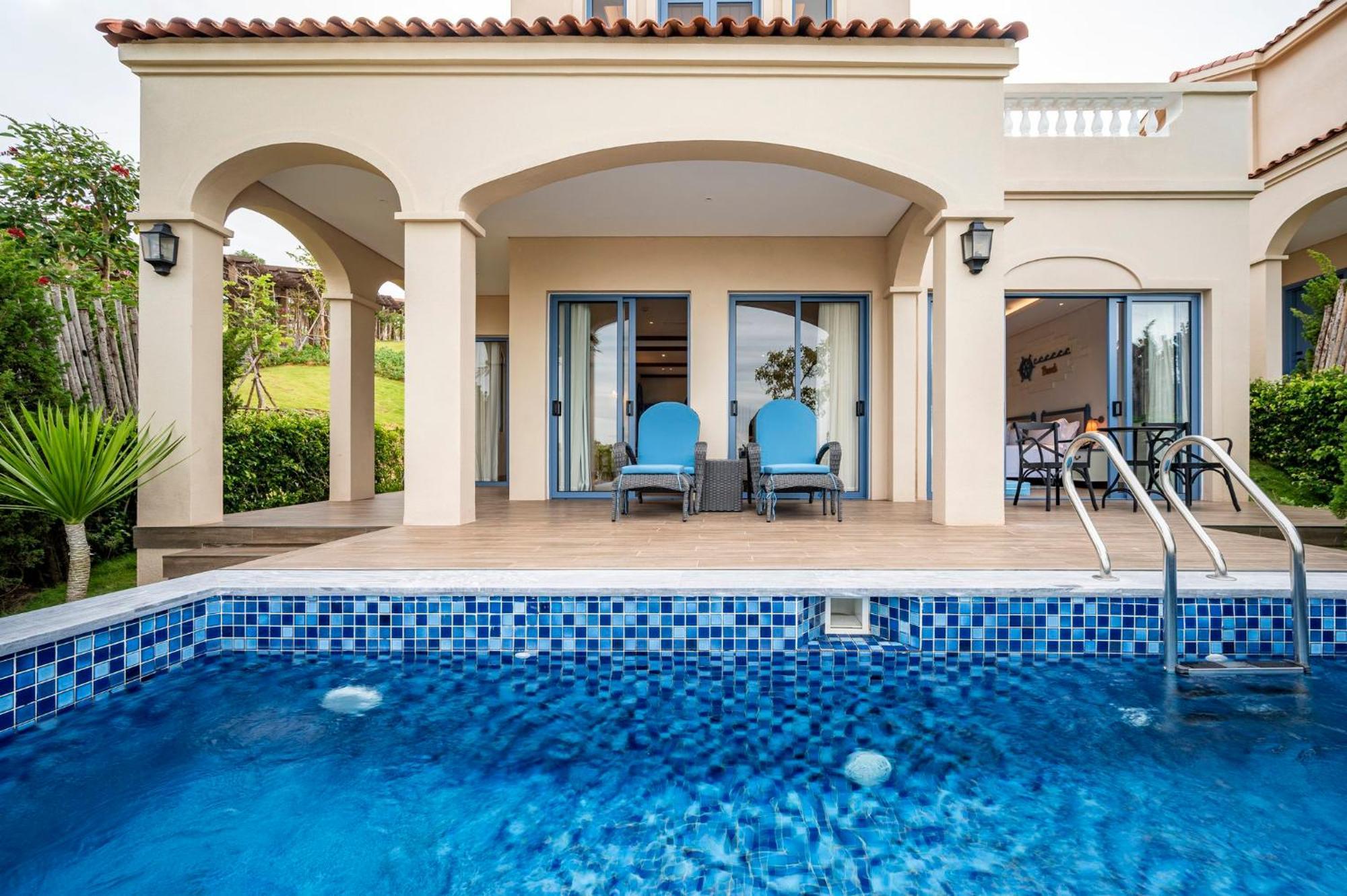Centara Mirage Resort Mui Ne Exterior photo