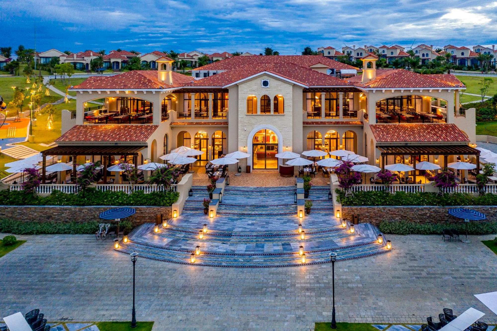 Centara Mirage Resort Mui Ne Exterior photo