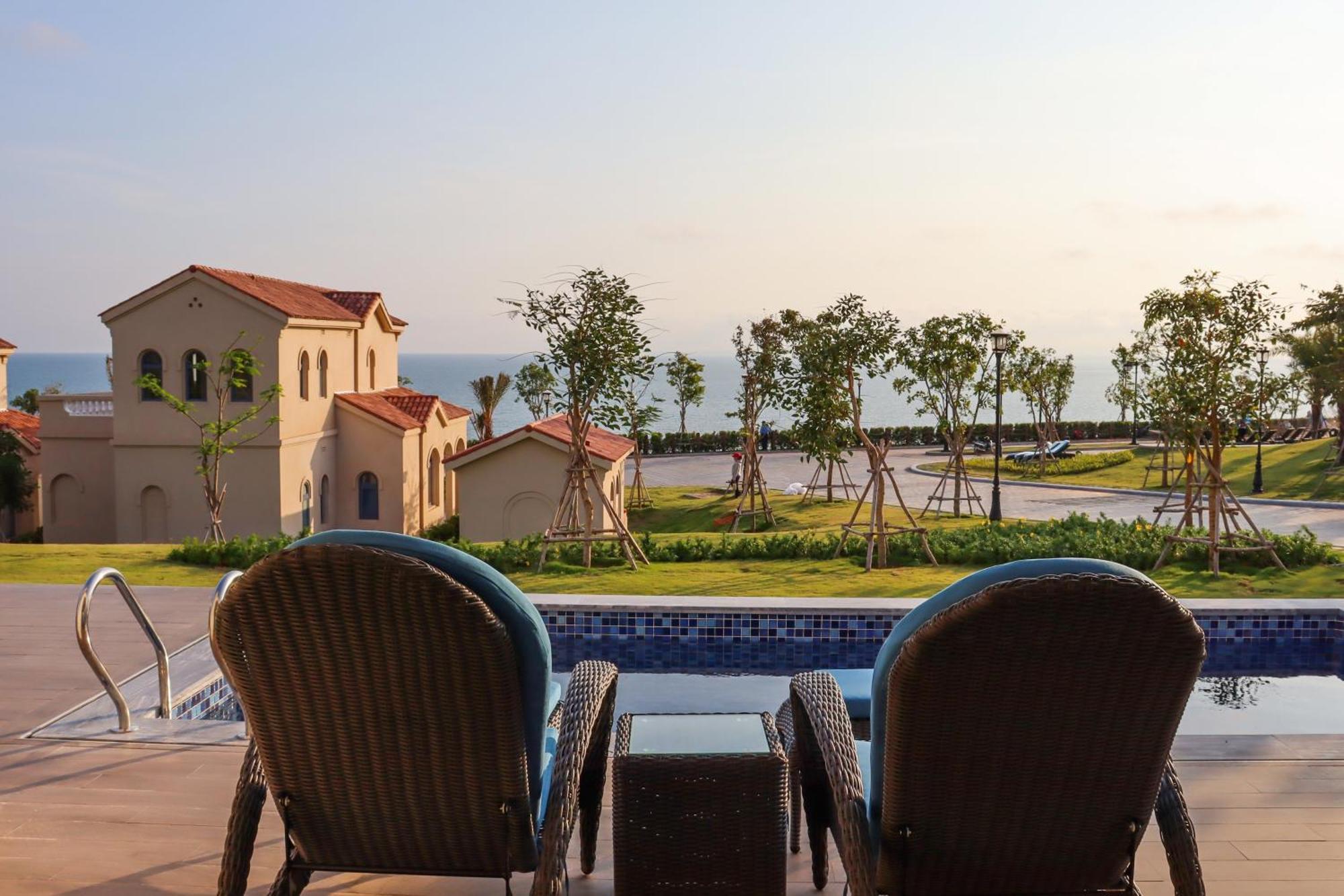 Centara Mirage Resort Mui Ne Exterior photo